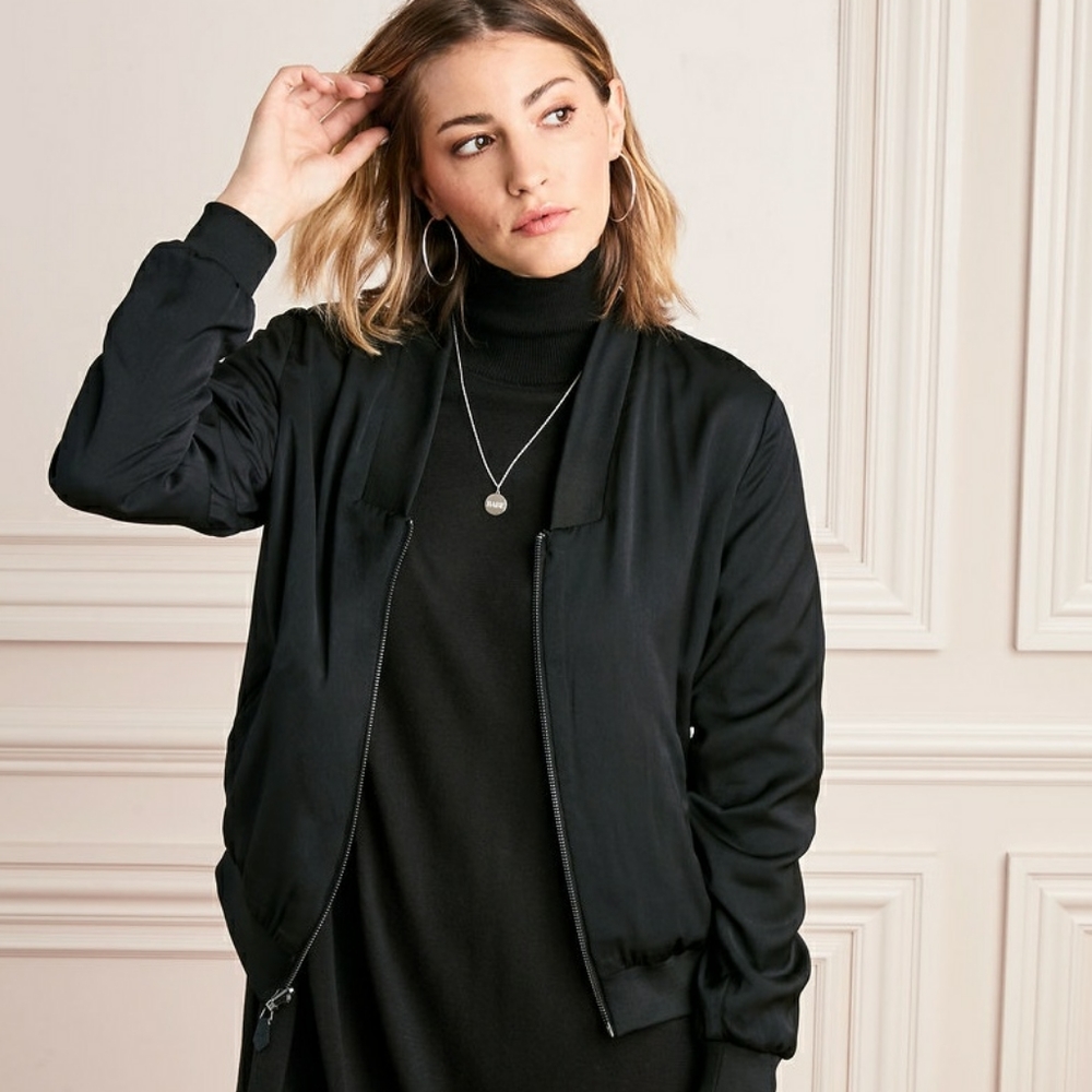 🆕 Stella & Dot Reversible Bomber Jacket - Picture 2 of 5